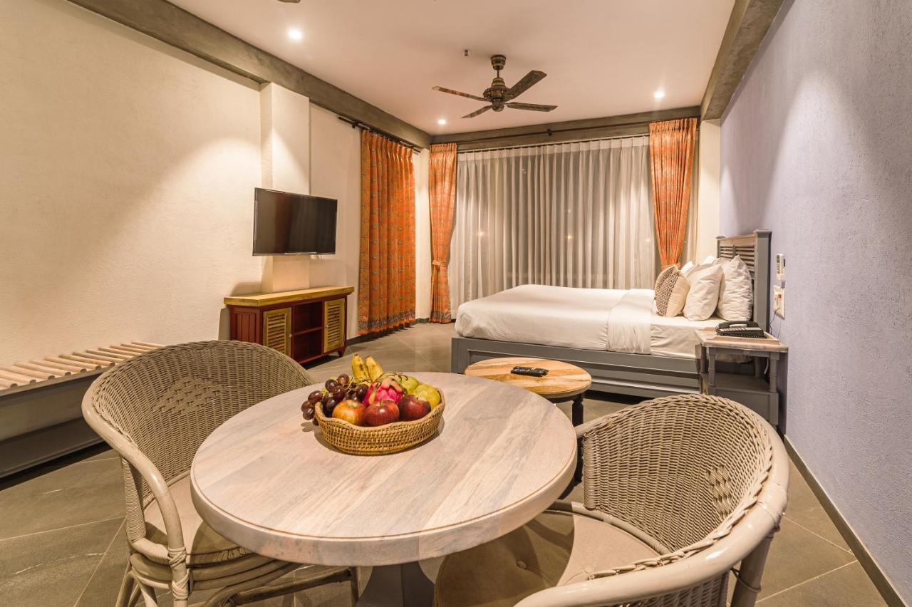 سورات Bougainvilla Apartment المظهر الخارجي الصورة